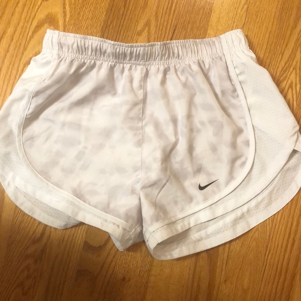 Nike Tempo short